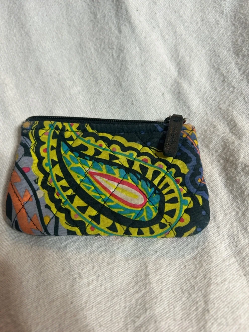 Vera Bradley Quilted Paisley Card Wallet - Navy, Pink & Yellow - Picture 2 of 3